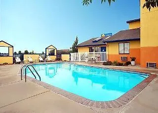 Comfort Inn Hutchinson